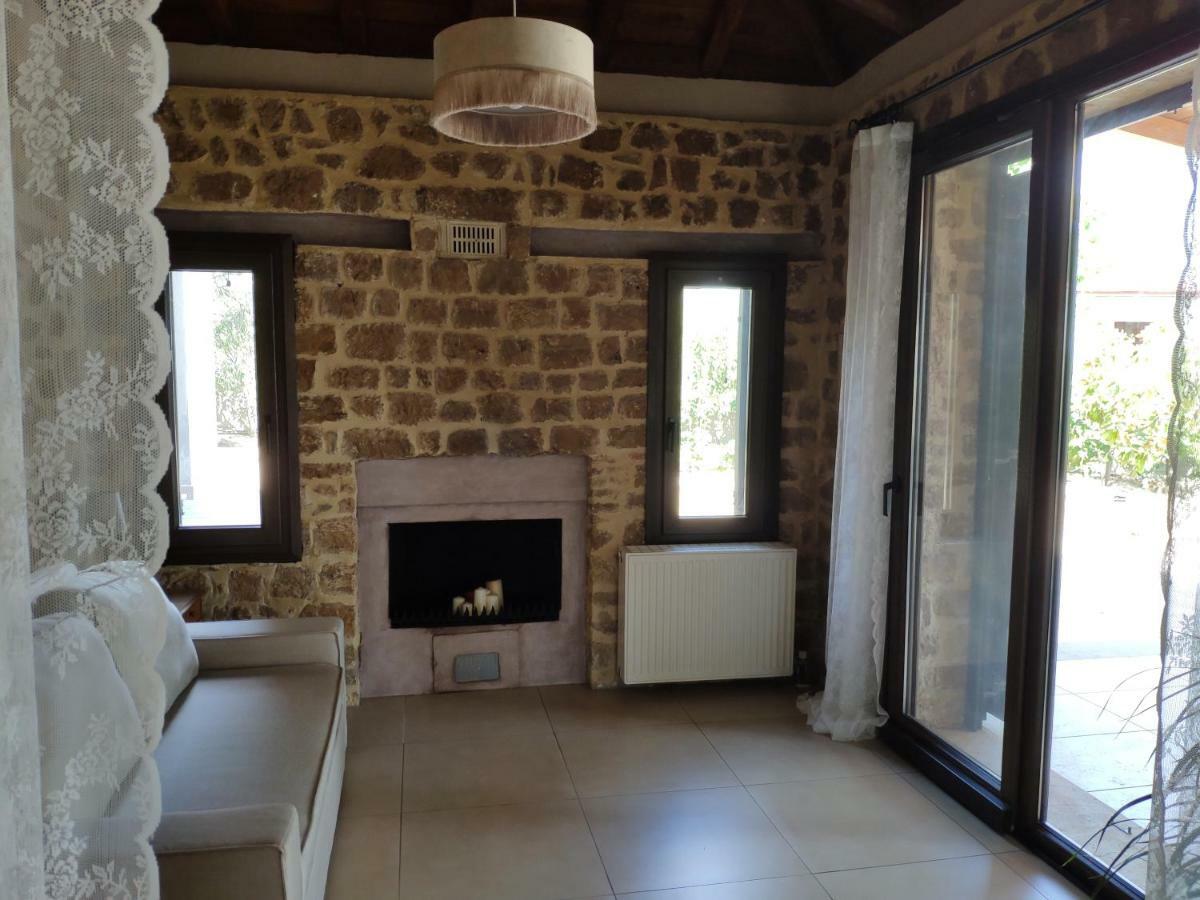 Olive Tree Cottage 2 Nea Peramos  Exterior photo